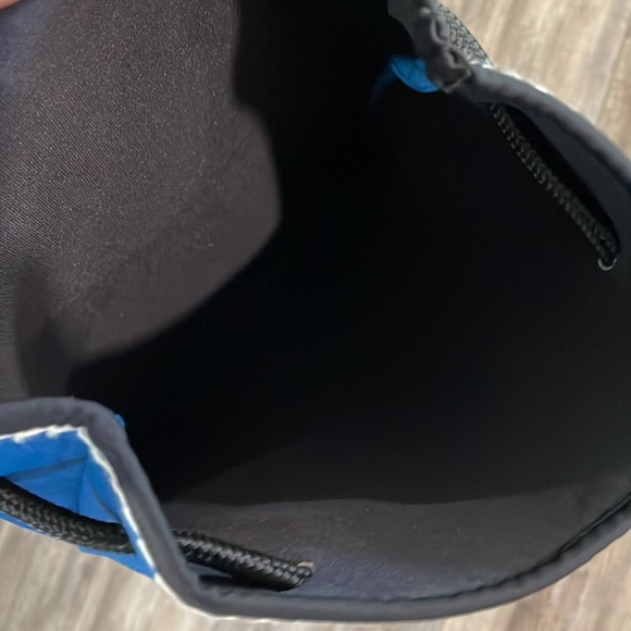 Triangl Blue Drawstring Neoprene Backpack Bag - Picture 4 of 4